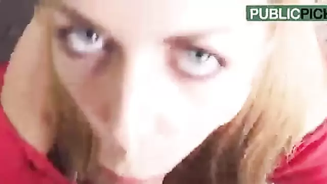 Russian man has sex with a red-hot maid outdoors